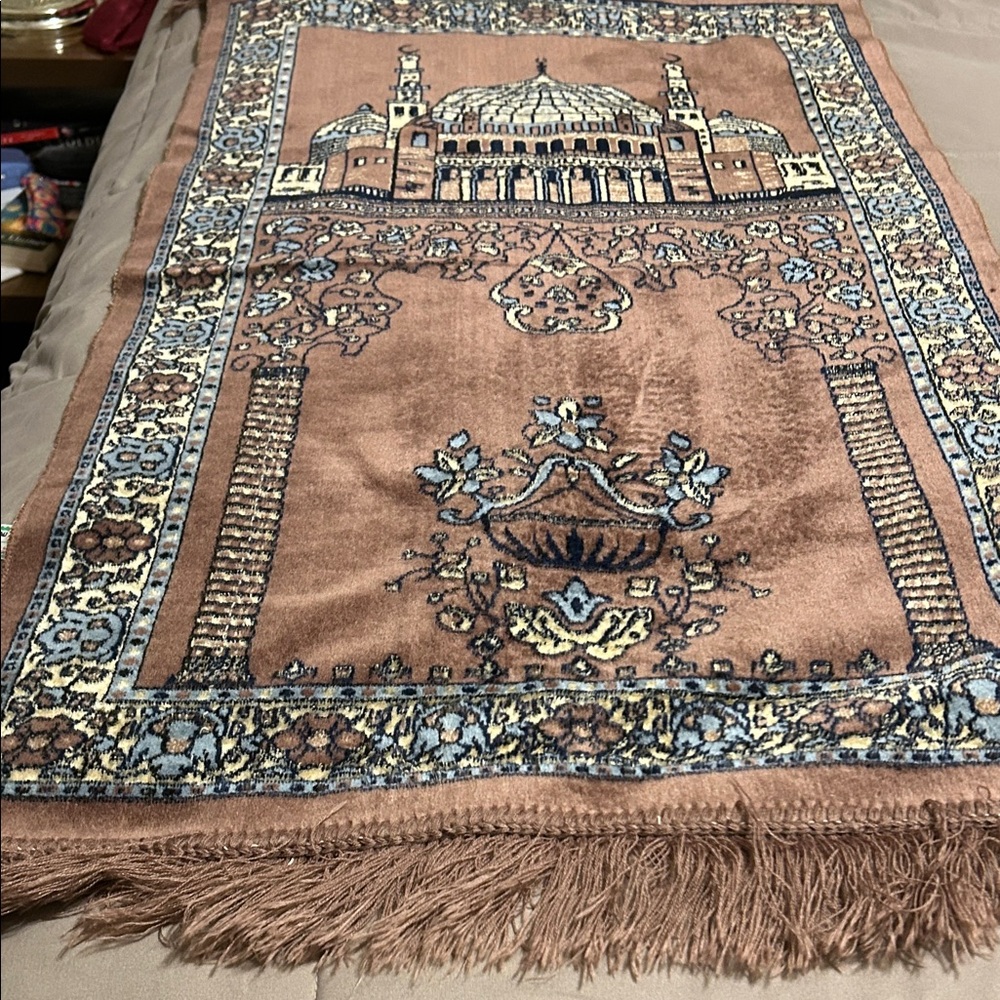 Prayer rug